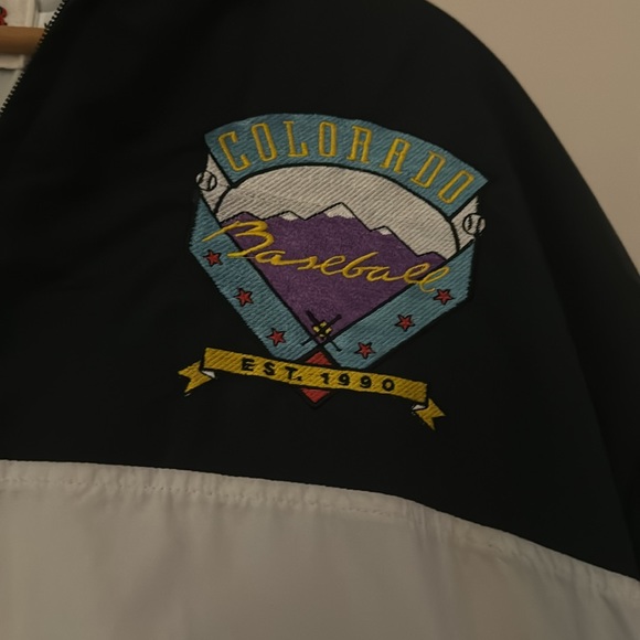 Vintage locker line windbreaker - Picture 2 of 3